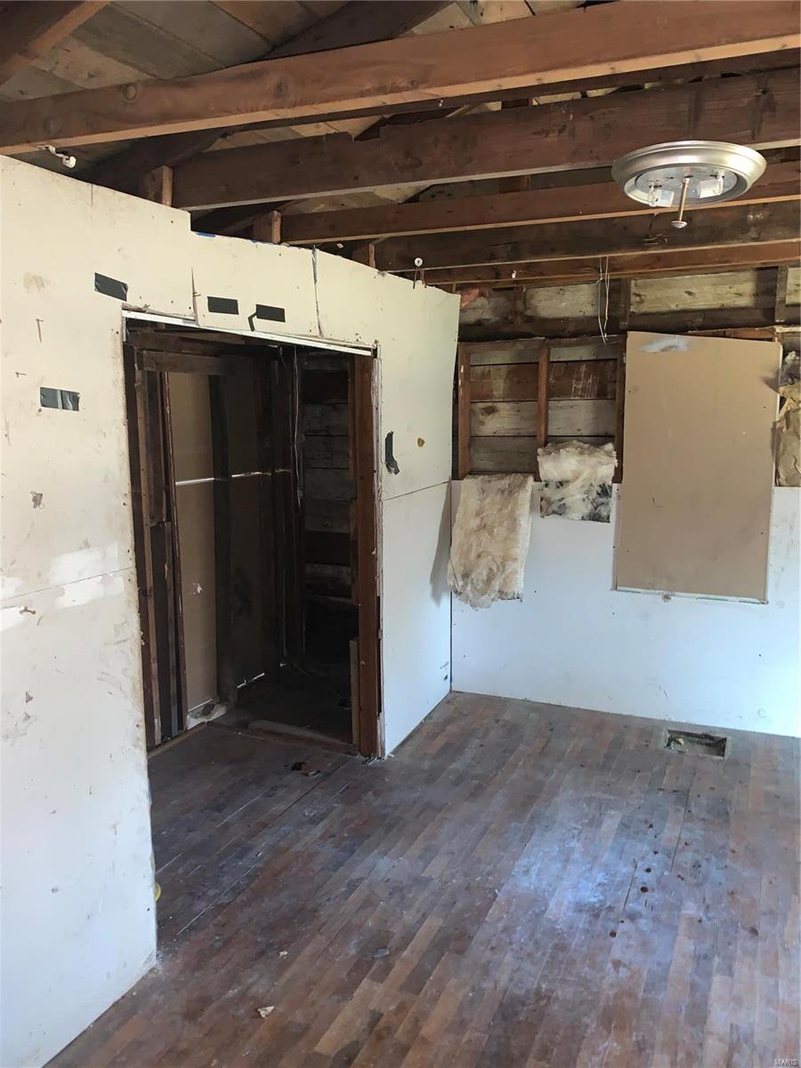 Larimore Acres - Residential
