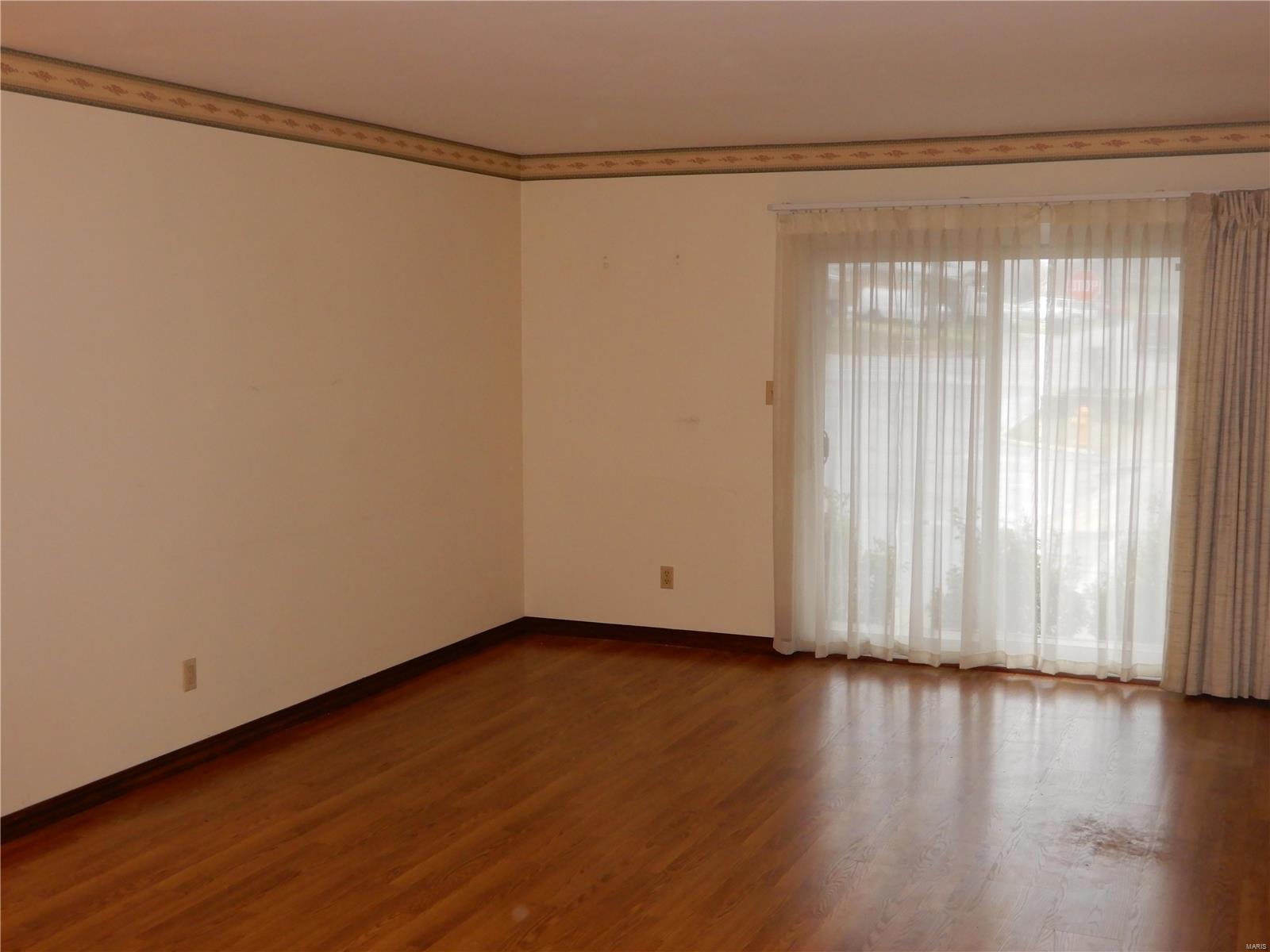 Blackwoods Chalet Condo - Residential