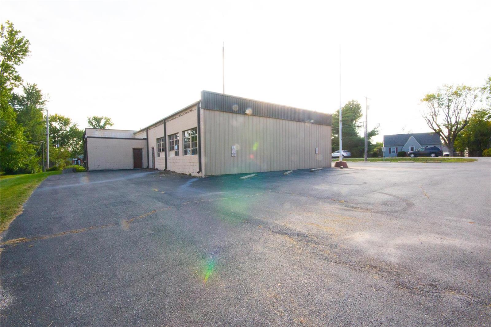 NONE - Commercial Sale