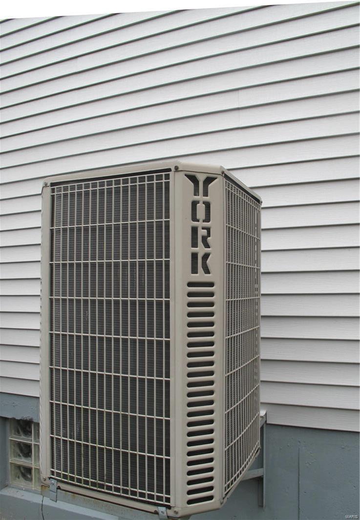 Hidden Oaks - Residential