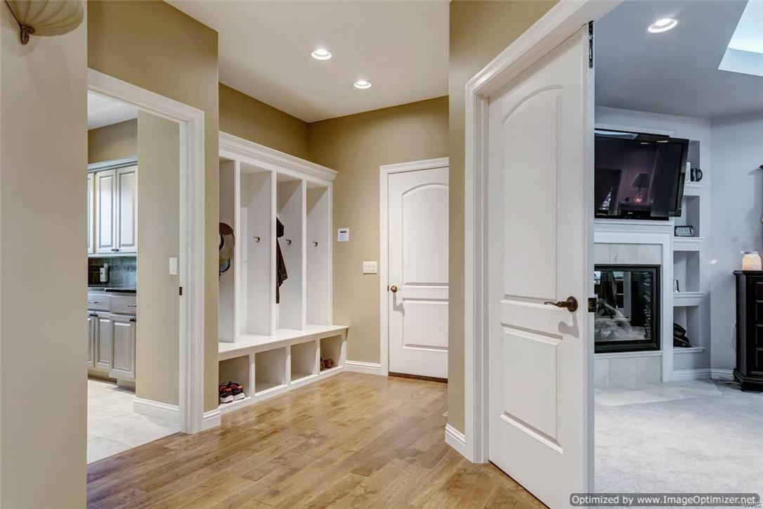 Manors At Oakbrook Estate - Residential