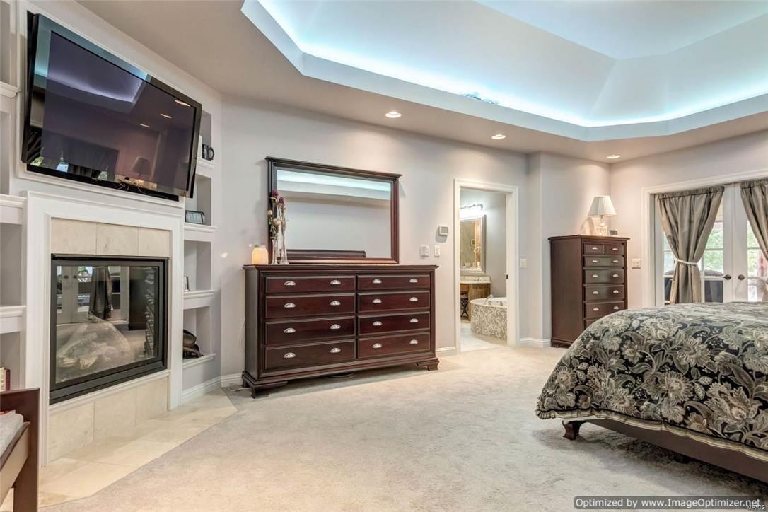 Manors At Oakbrook Estate - Residential