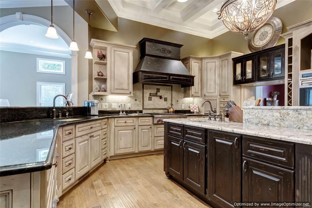 Manors At Oakbrook Estate - Residential