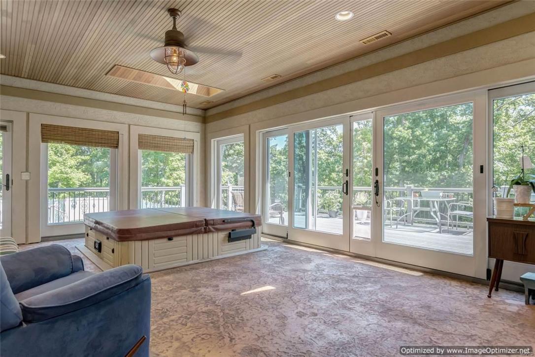 Manors At Oakbrook Estate - Residential