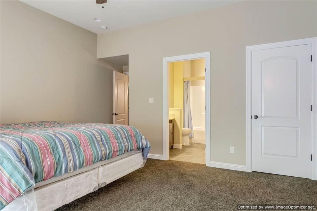 Manors At Oakbrook Estate - Residential