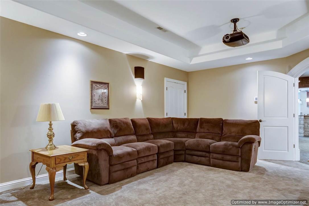 Manors At Oakbrook Estate - Residential