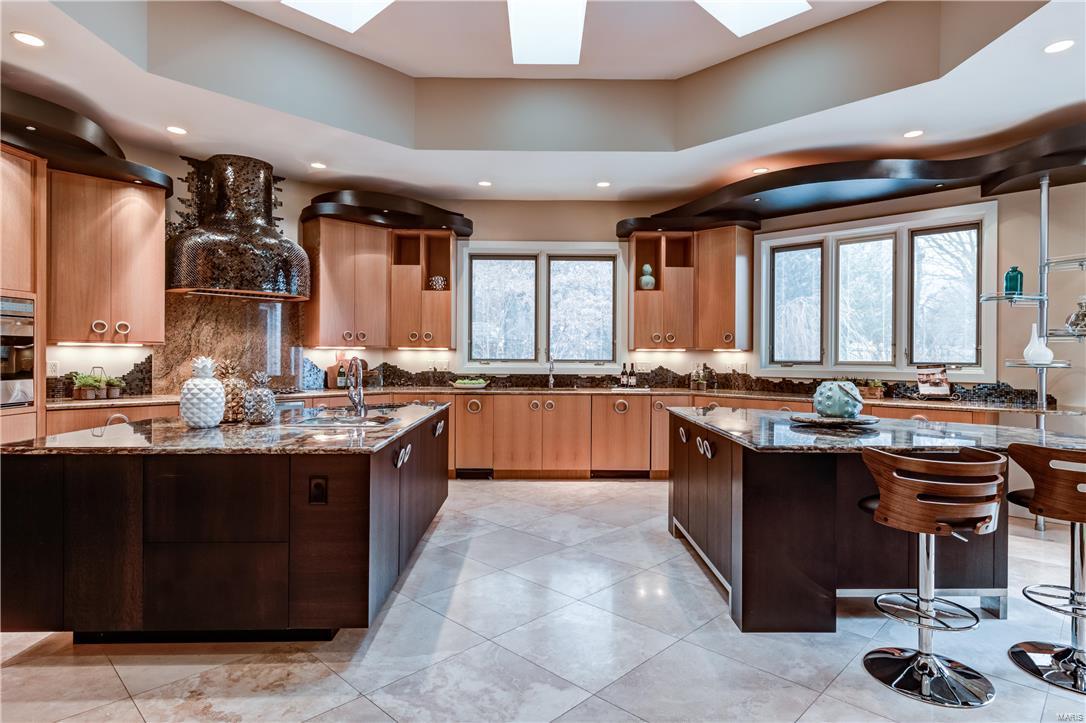 Lynnbrook - Residential