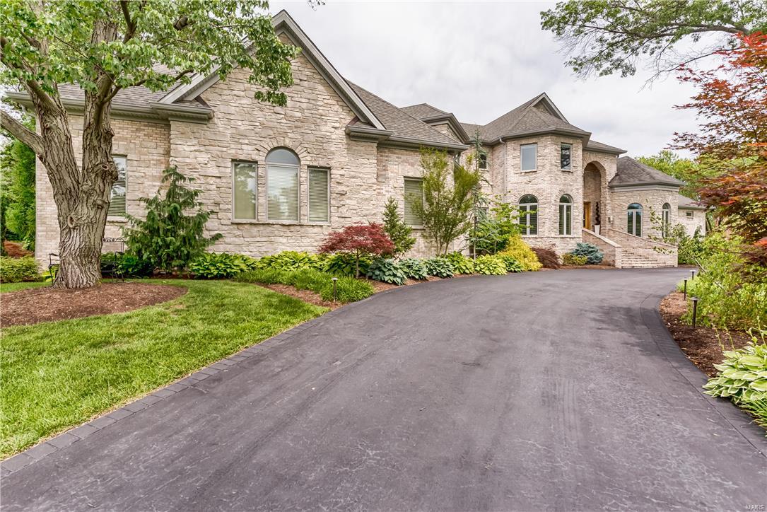 Lynnbrook - Residential