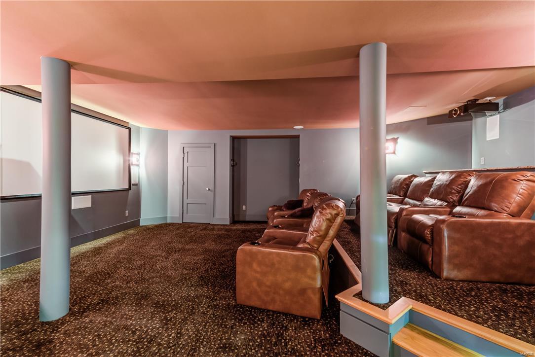 Lynnbrook - Residential