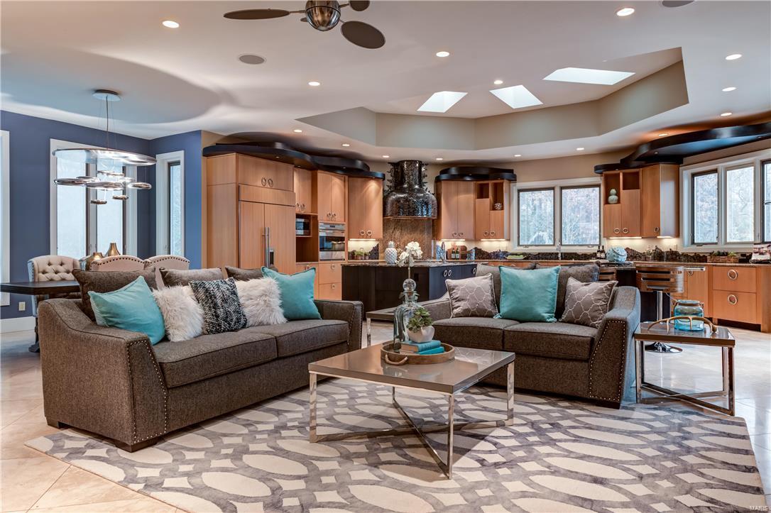 Lynnbrook - Residential