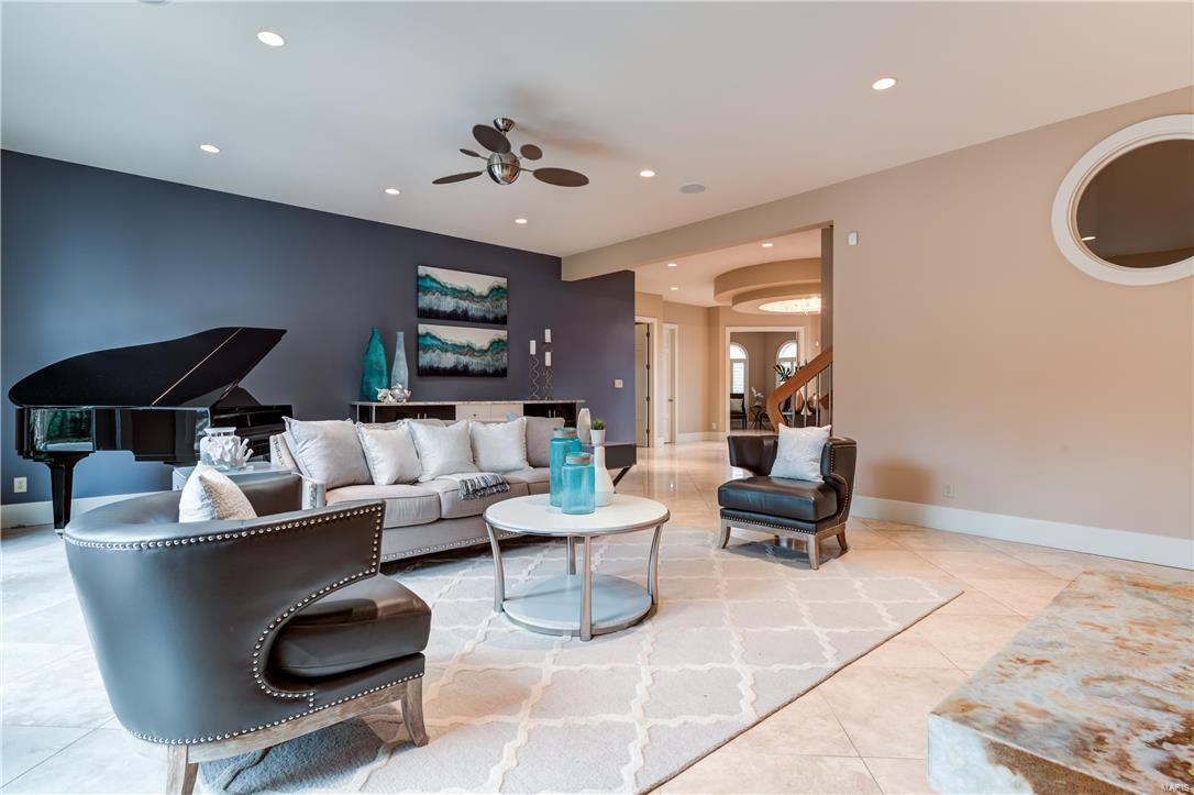 Lynnbrook - Residential