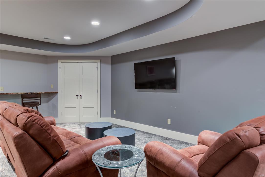 Lynnbrook - Residential