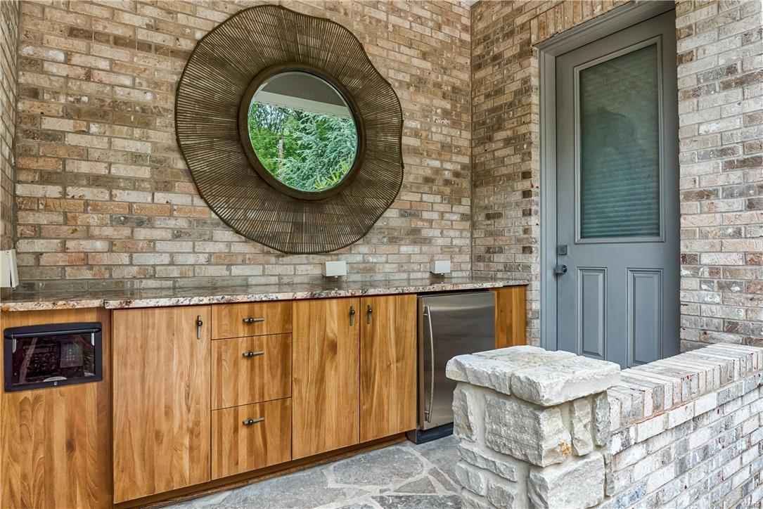 Lynnbrook - Residential