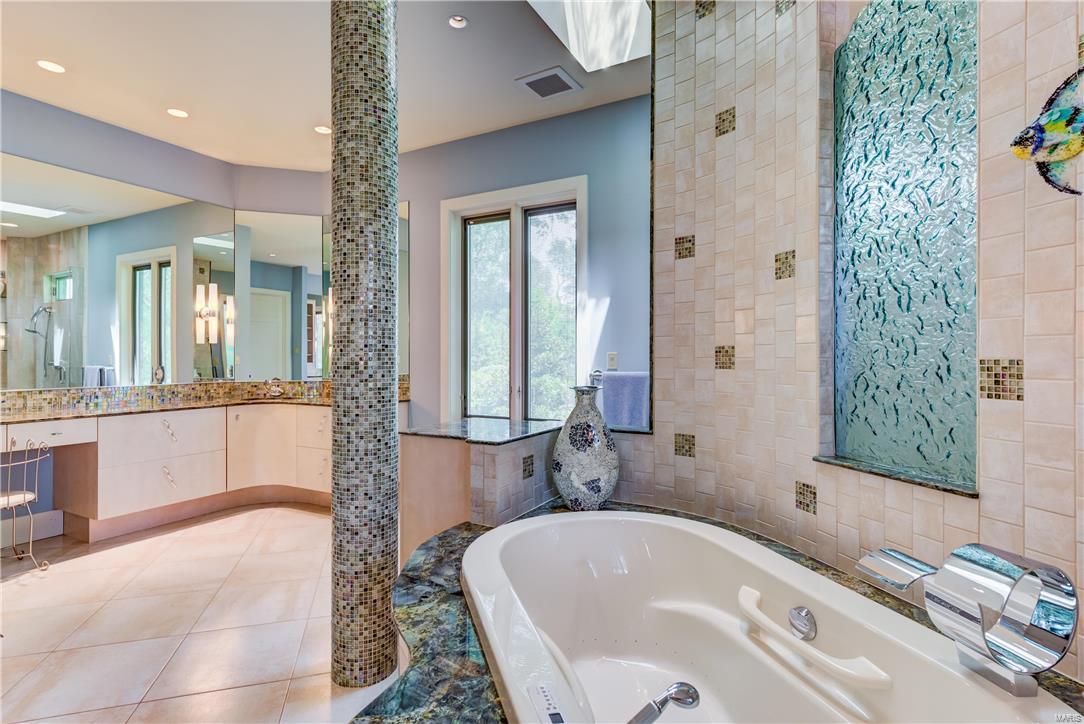 Lynnbrook - Residential