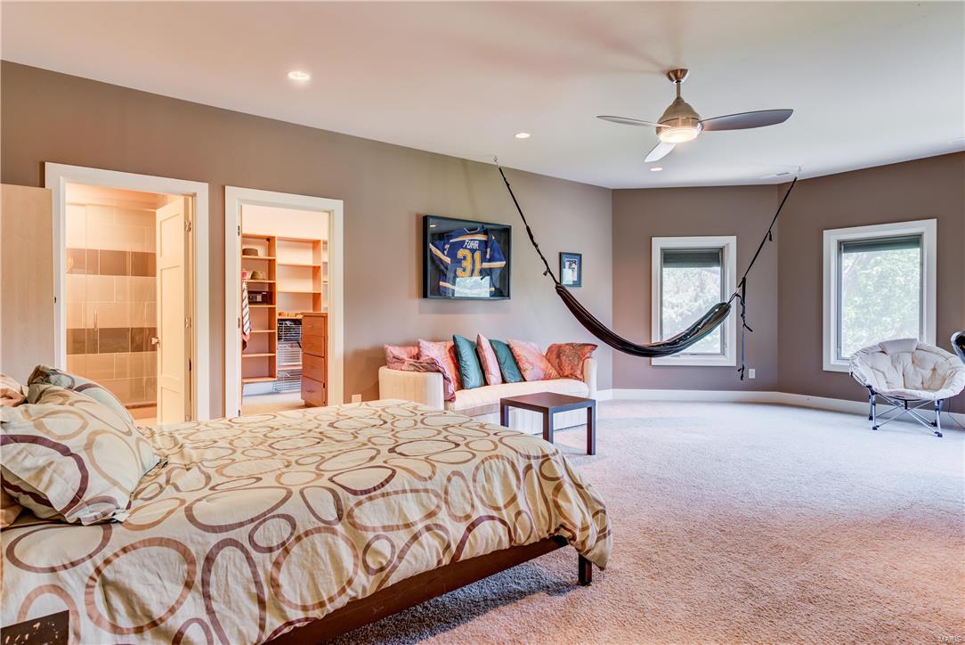 Lynnbrook - Residential