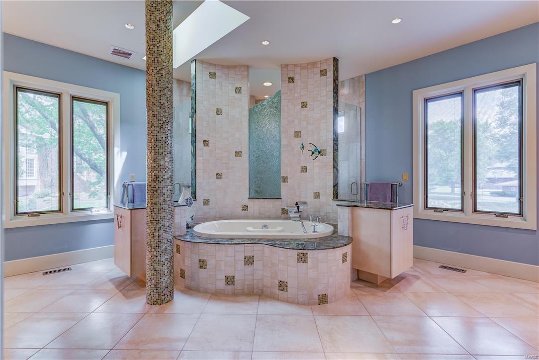 Lynnbrook - Residential