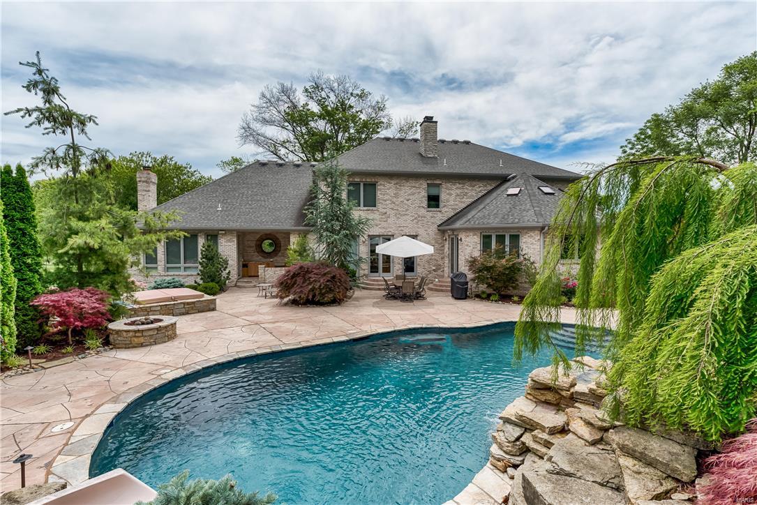 Lynnbrook - Residential