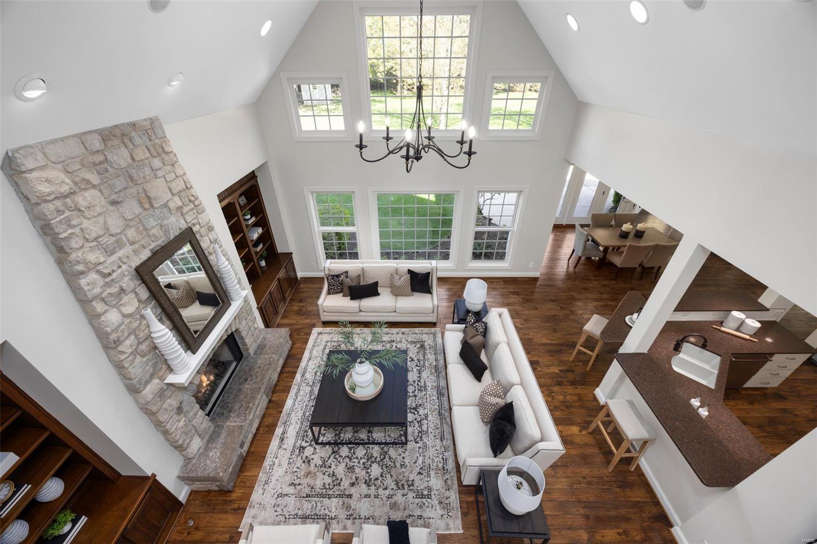 St Louis, Missouri 63122, United States, 5 Bedrooms Bedrooms, ,5 BathroomsBathrooms,Residential,Active,116337