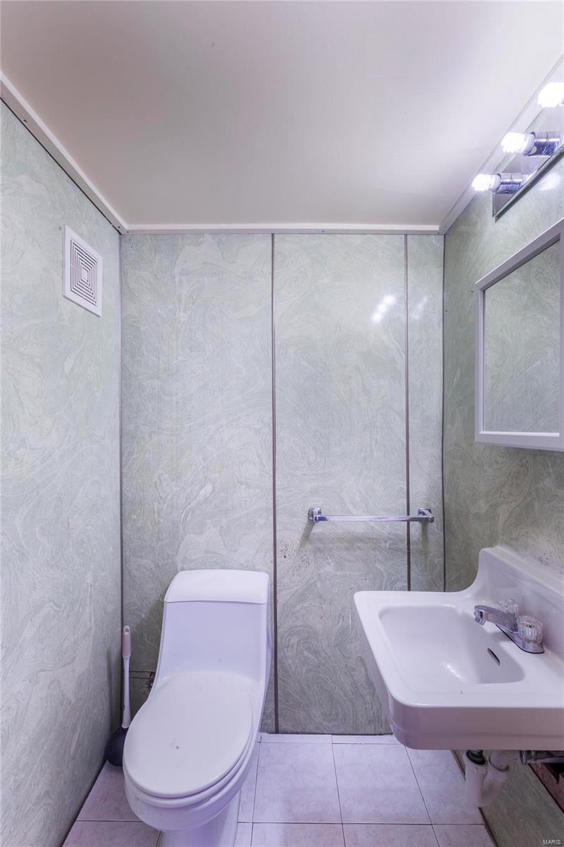 St Anthony Place Add - Residential