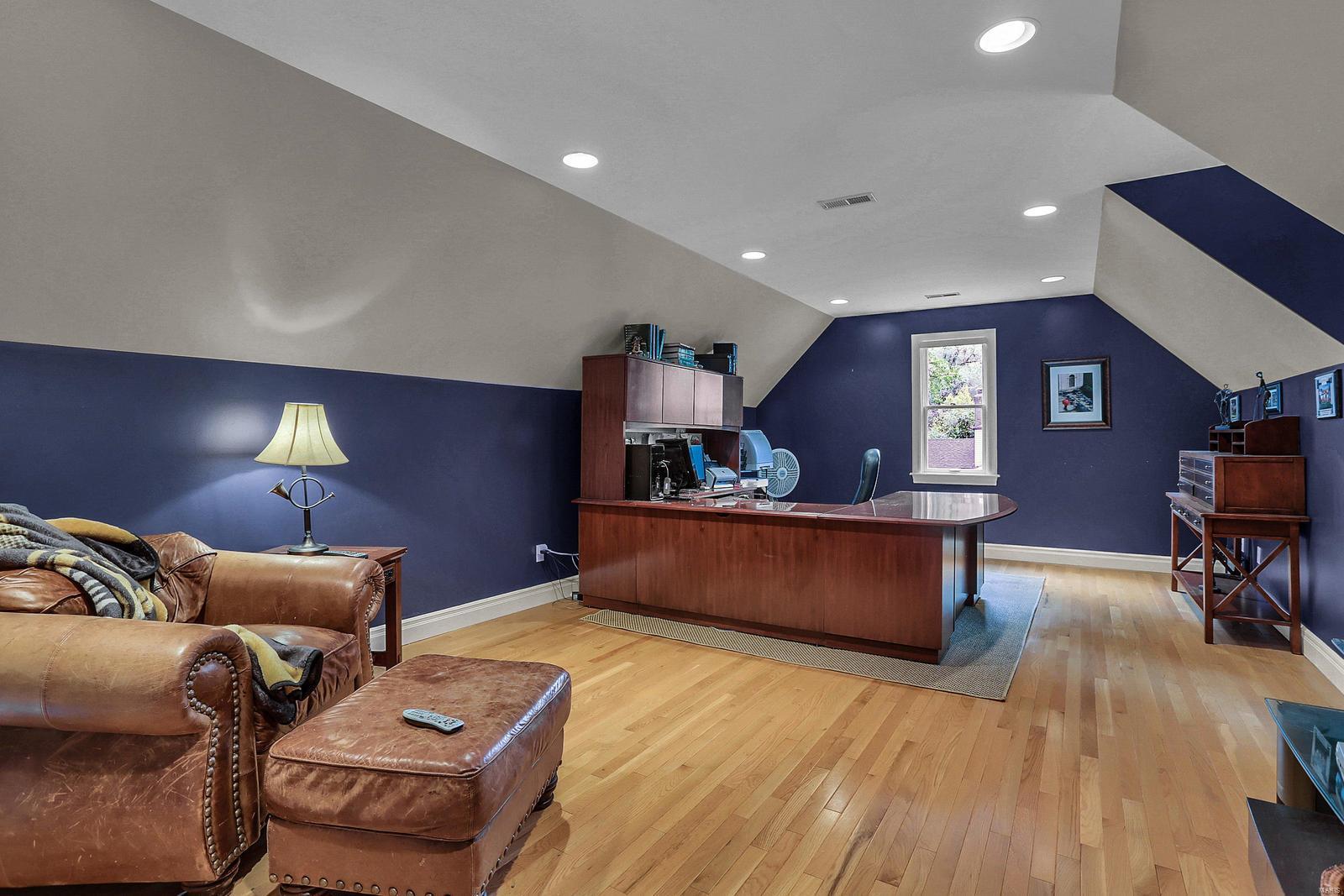 Treebrook Lane - Residential