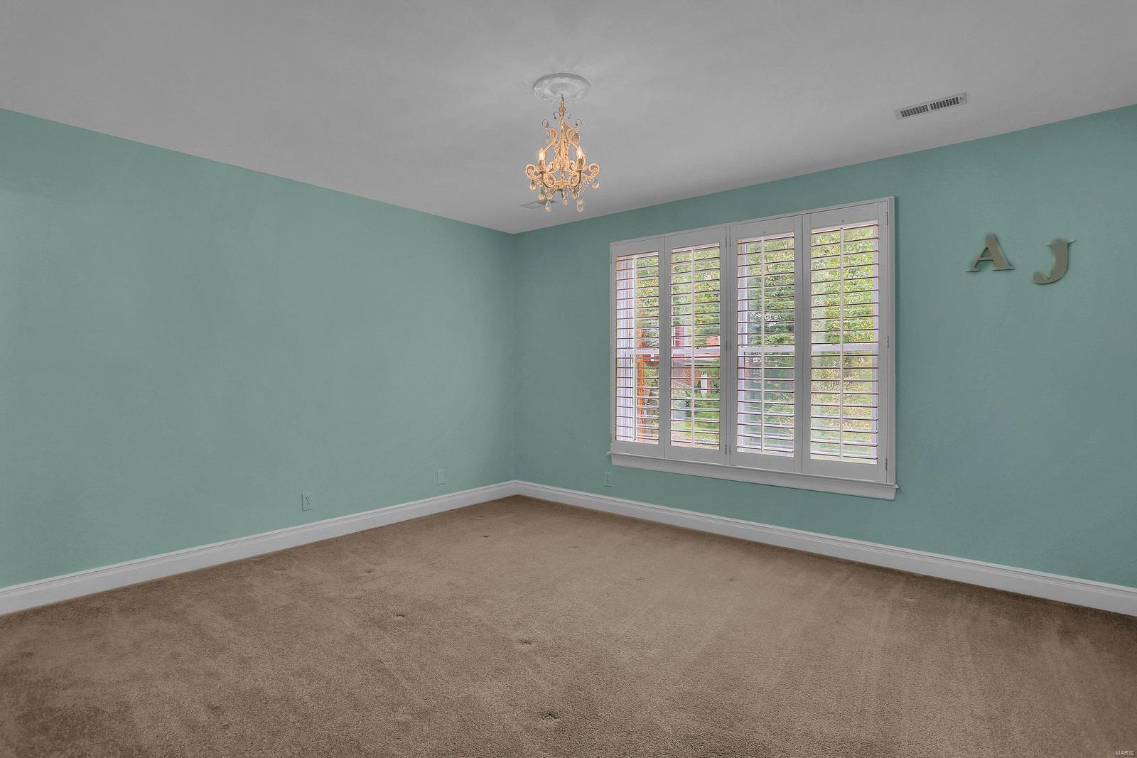 Treebrook Lane - Residential