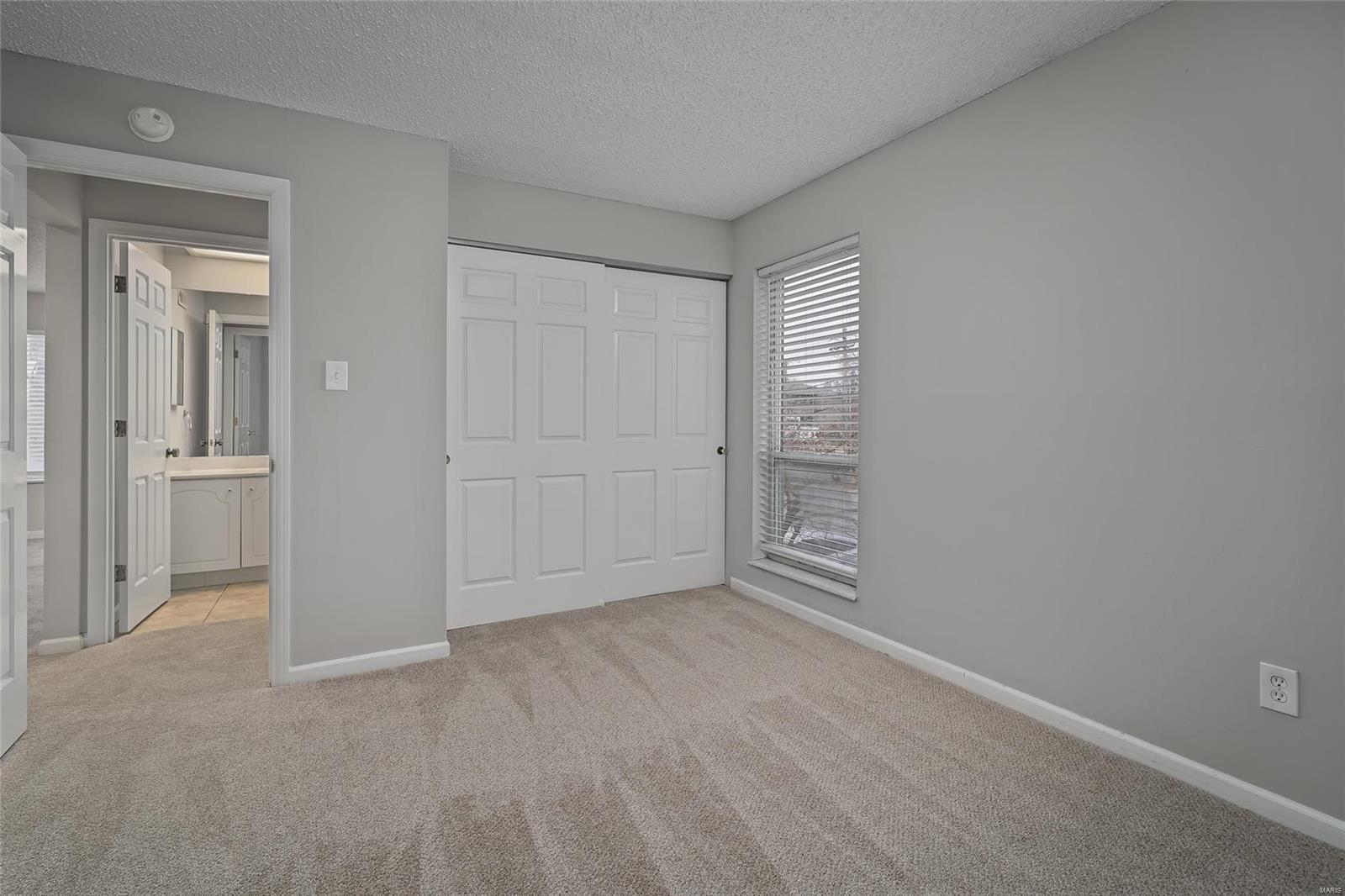 Carriage House Manor Condo Ph - Residential