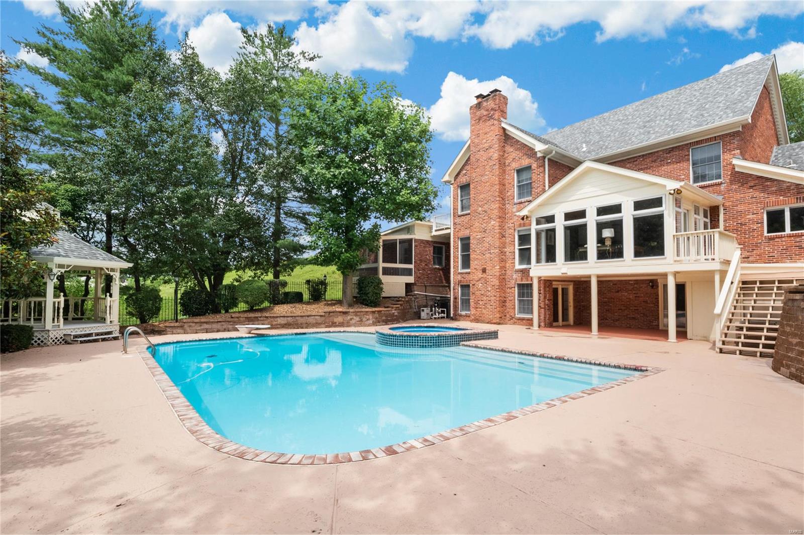 Town & Country Estates - Residential