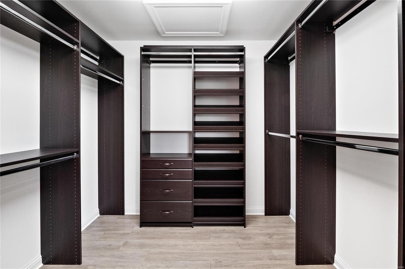 Town & Country Estates - Residential