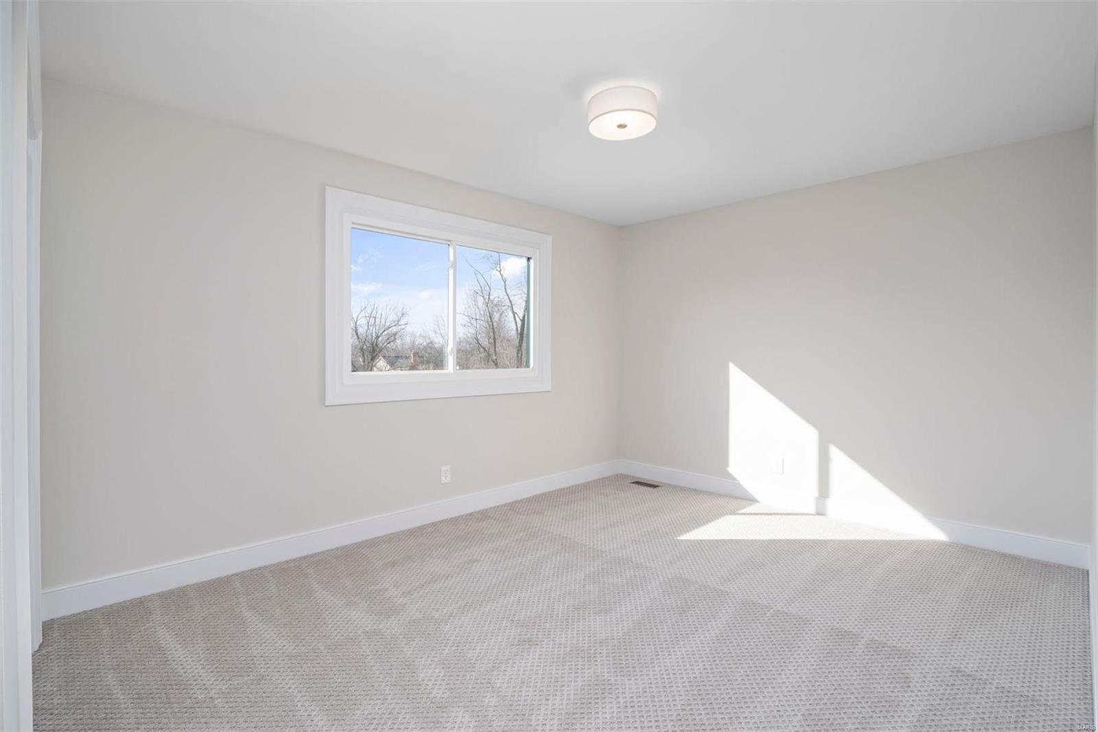 Huntington Farm 3 - Residential