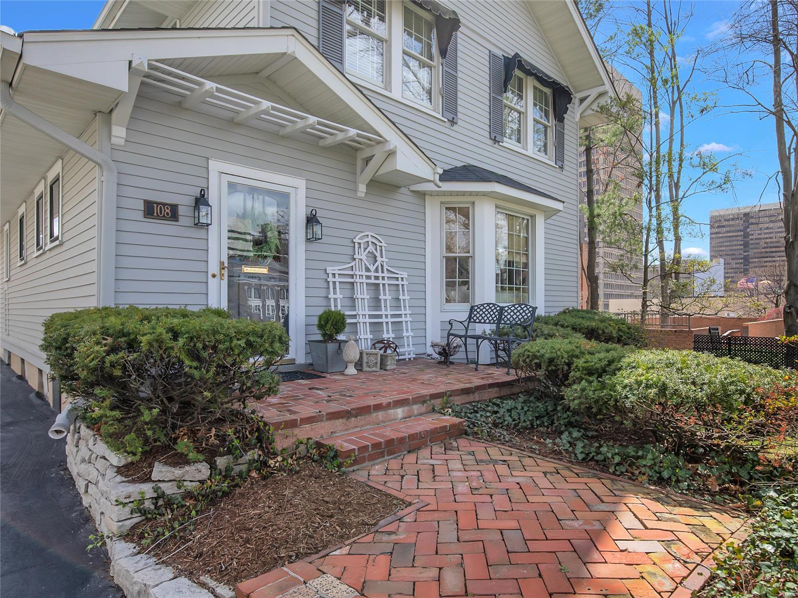 Bemiston/Old Town Clayton - Residential