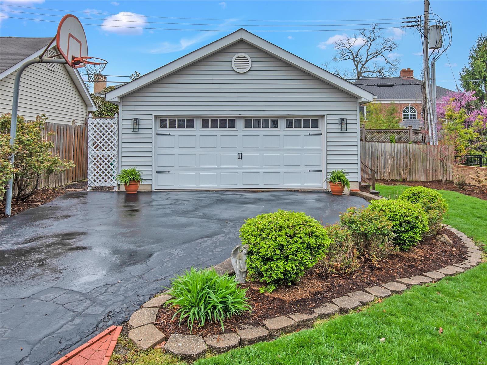 Bemiston/Old Town Clayton - Residential