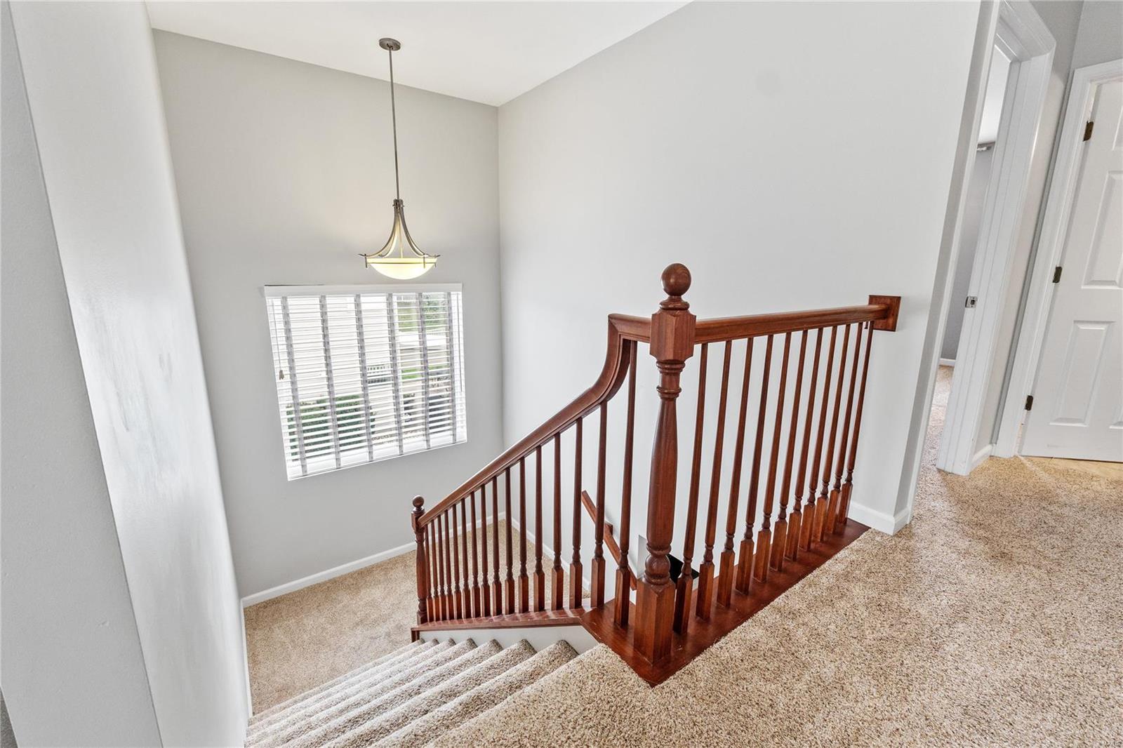 Ballwin, Missouri 63021, United States, 4 Bedrooms Bedrooms, ,4 BathroomsBathrooms,Residential,Pending,36989