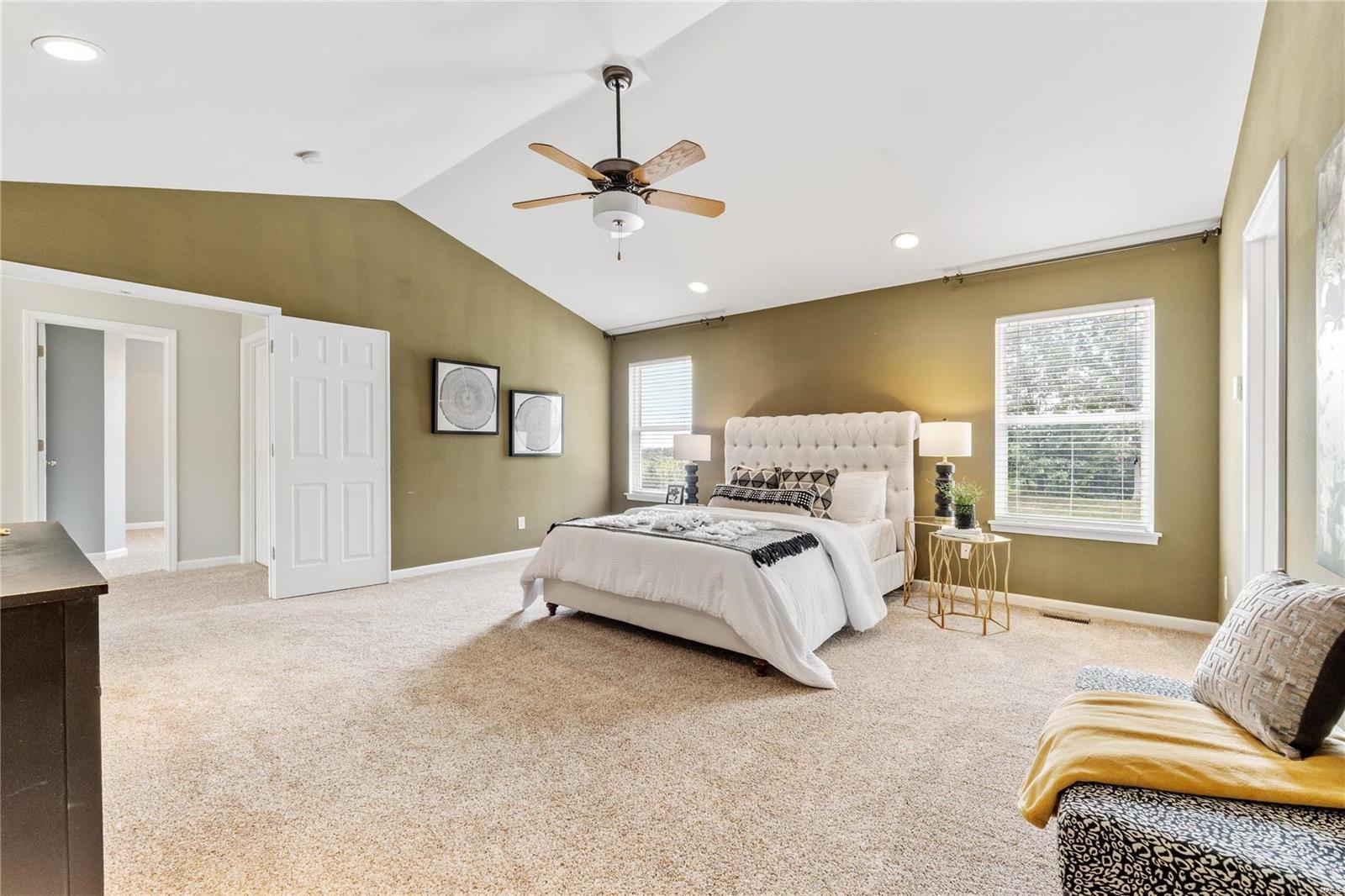 Ballwin, Missouri 63021, United States, 4 Bedrooms Bedrooms, ,4 BathroomsBathrooms,Residential,Pending,36989