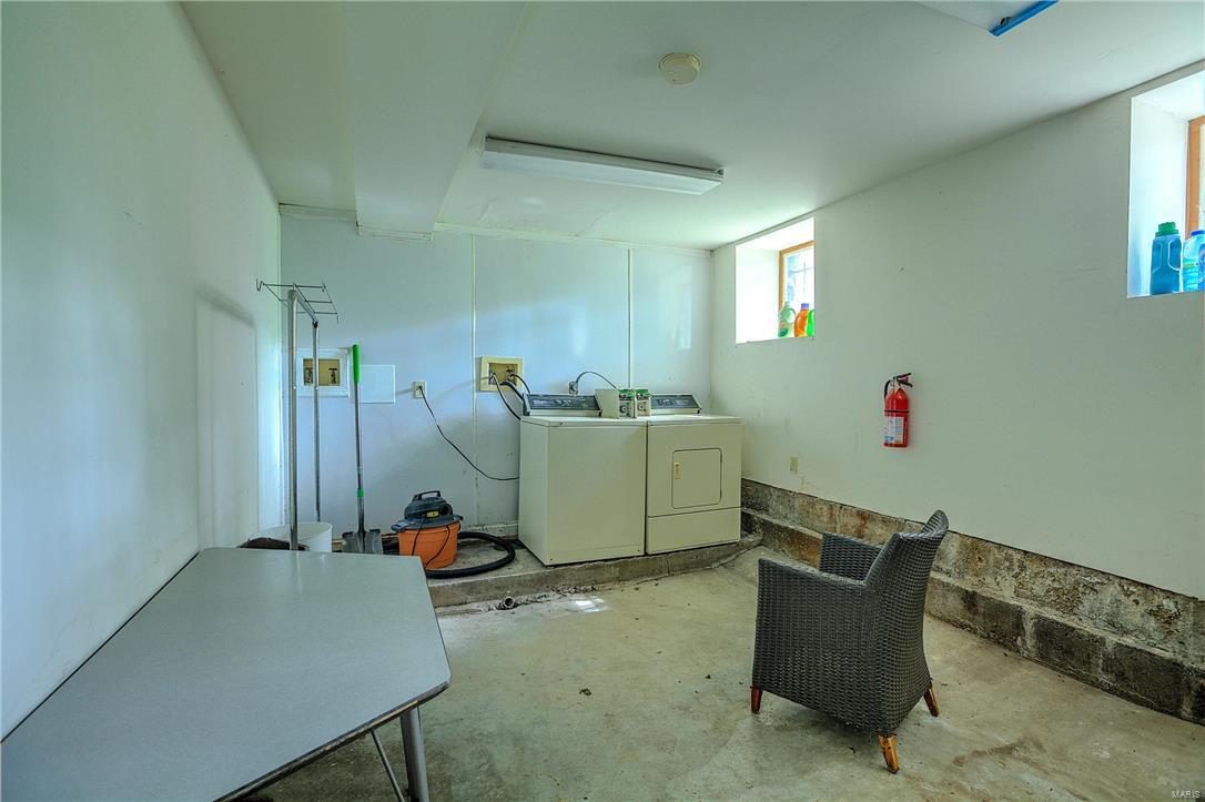 Dorris Place Add - Residential Income