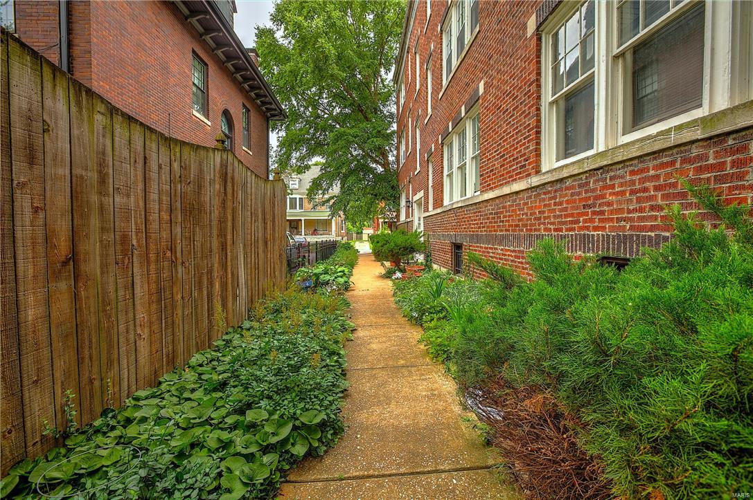 Dorris Place Add - Residential Income