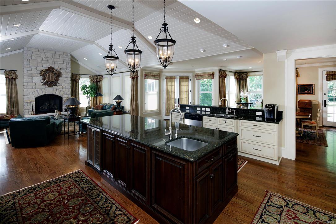 Richardson Lt Pt 5 & S V Papin Add - Residential