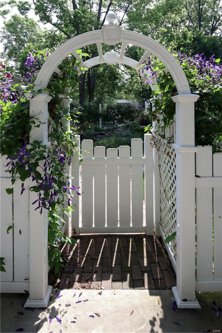 Richardson Lt Pt 5 & S V Papin Add - Residential