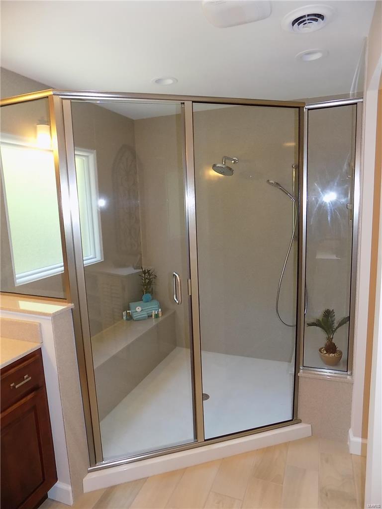 Chesterfield Lakes - Residential