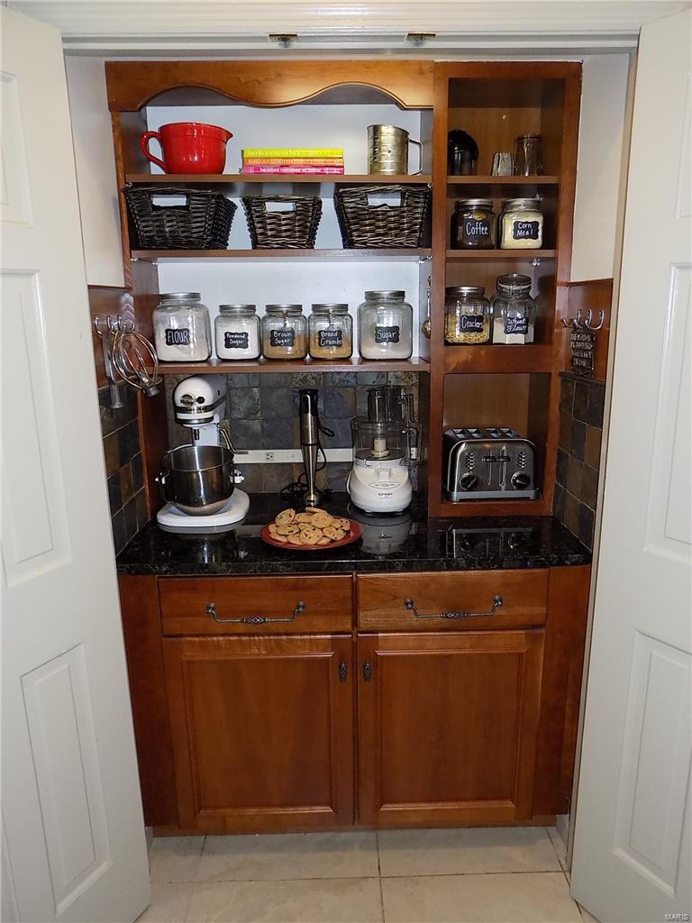 Chesterfield Lakes - Residential