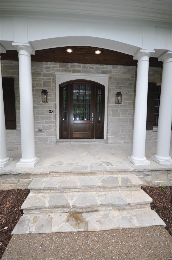 Ladue Manor - Residential