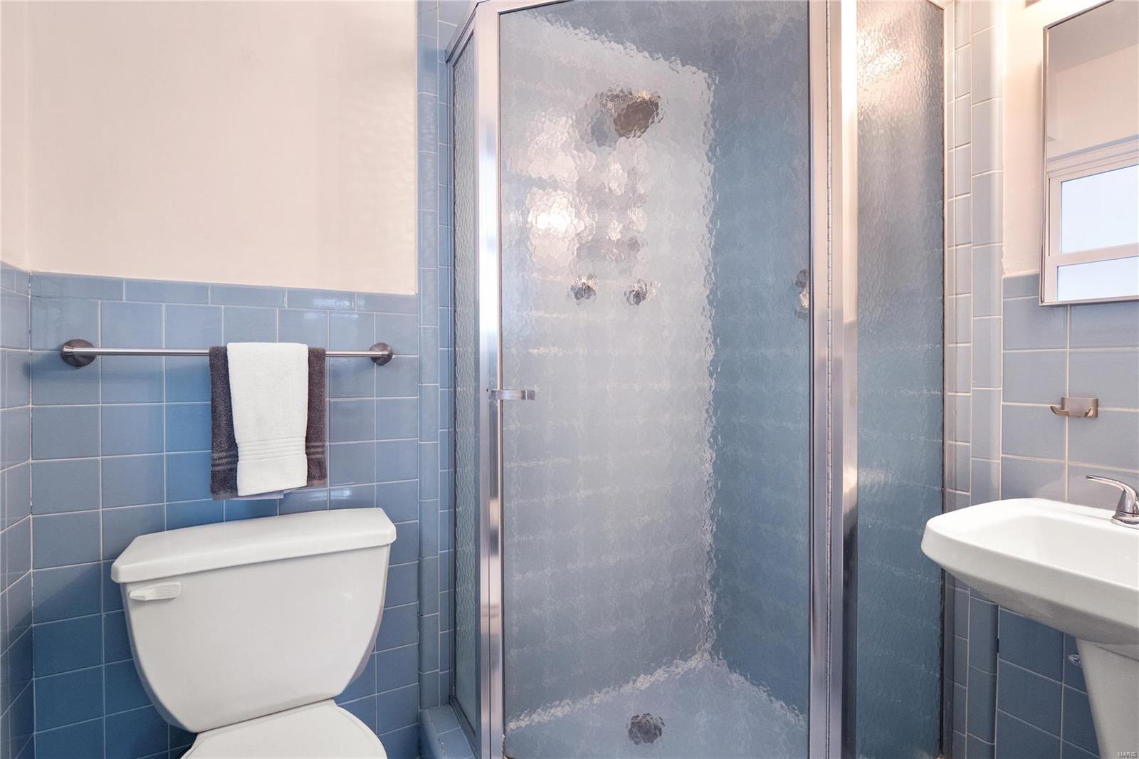 St Louis, Missouri 63130, United States, 4 Bedrooms Bedrooms, ,3 BathroomsBathrooms,Residential,Active,102620