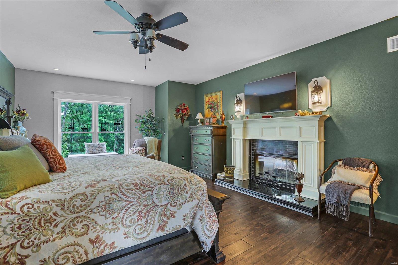 Meadow Forest Manors - Residential