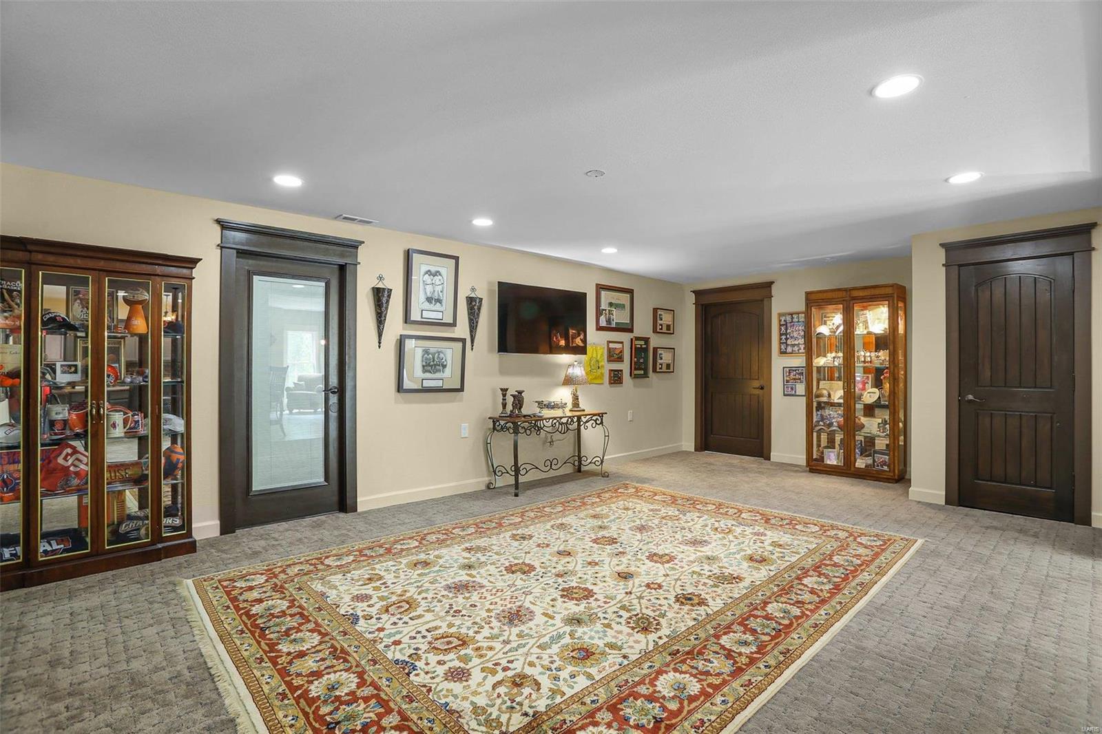 Meadow Forest Manors - Residential