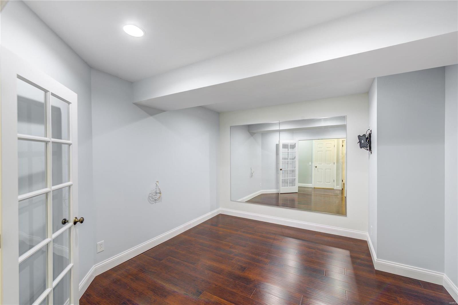 Sleepy Hollow - Residential