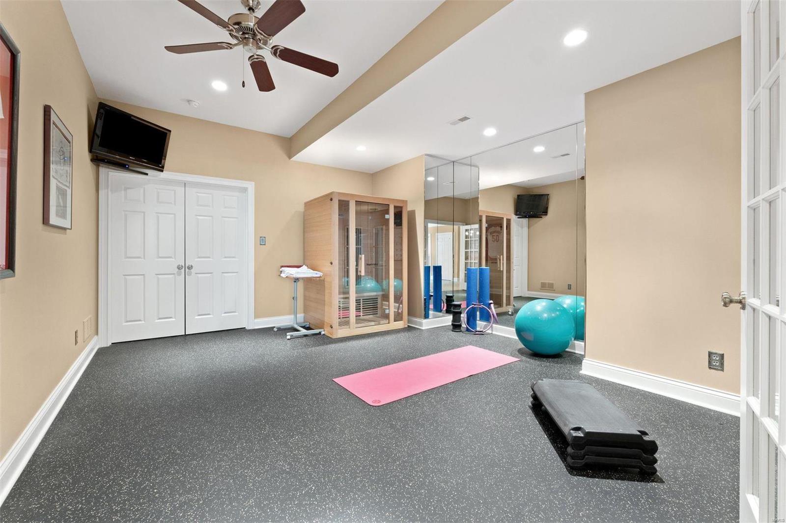 Warson Downs - Residential