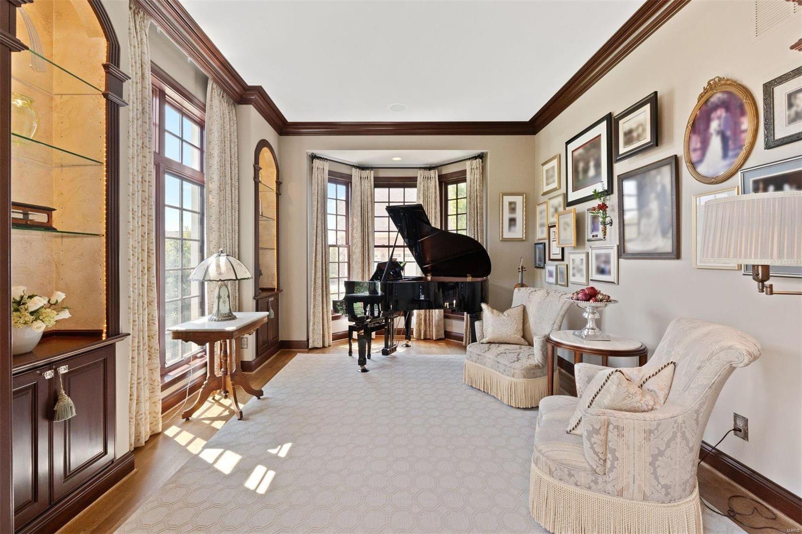 Warson Downs - Residential