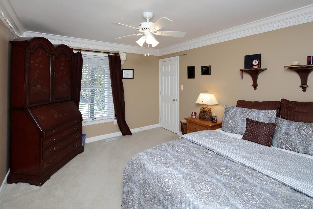 ESSEX POINT - Residential