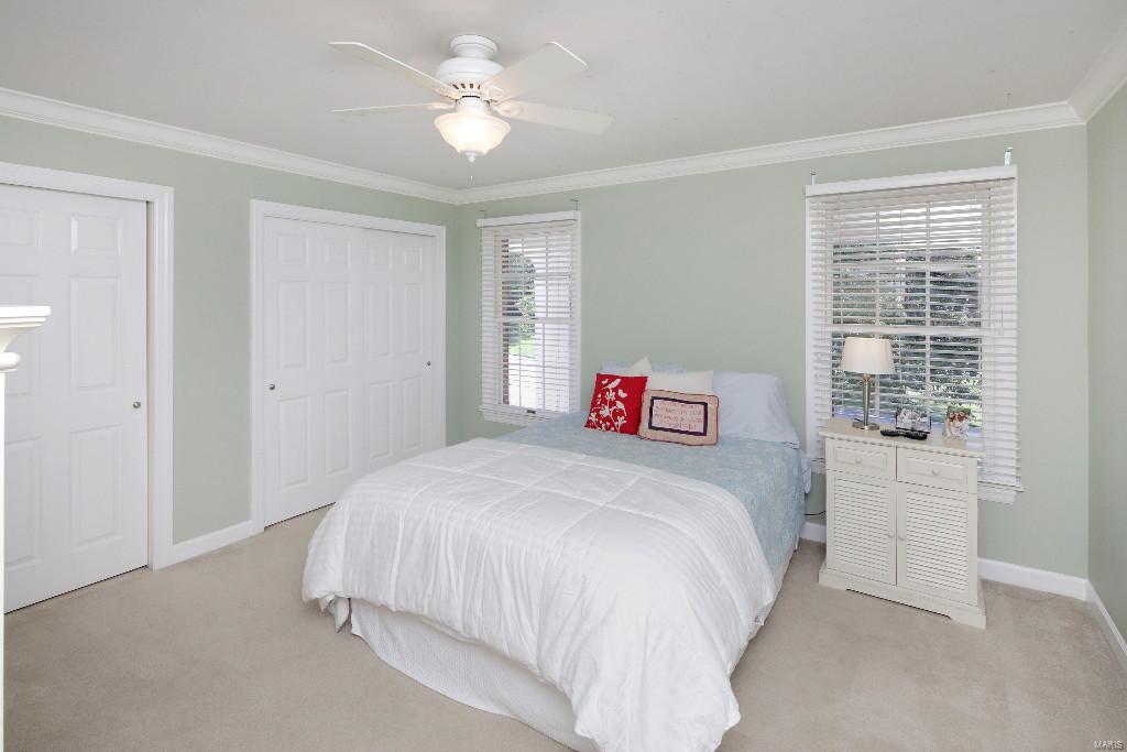 ESSEX POINT - Residential