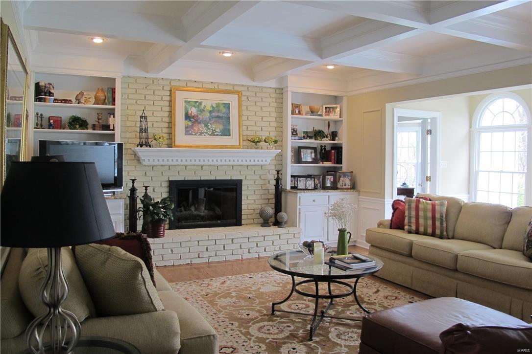 ESSEX POINT - Residential