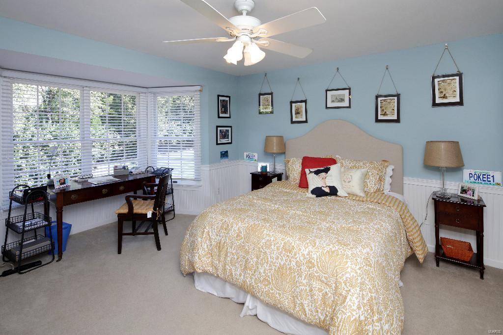 ESSEX POINT - Residential